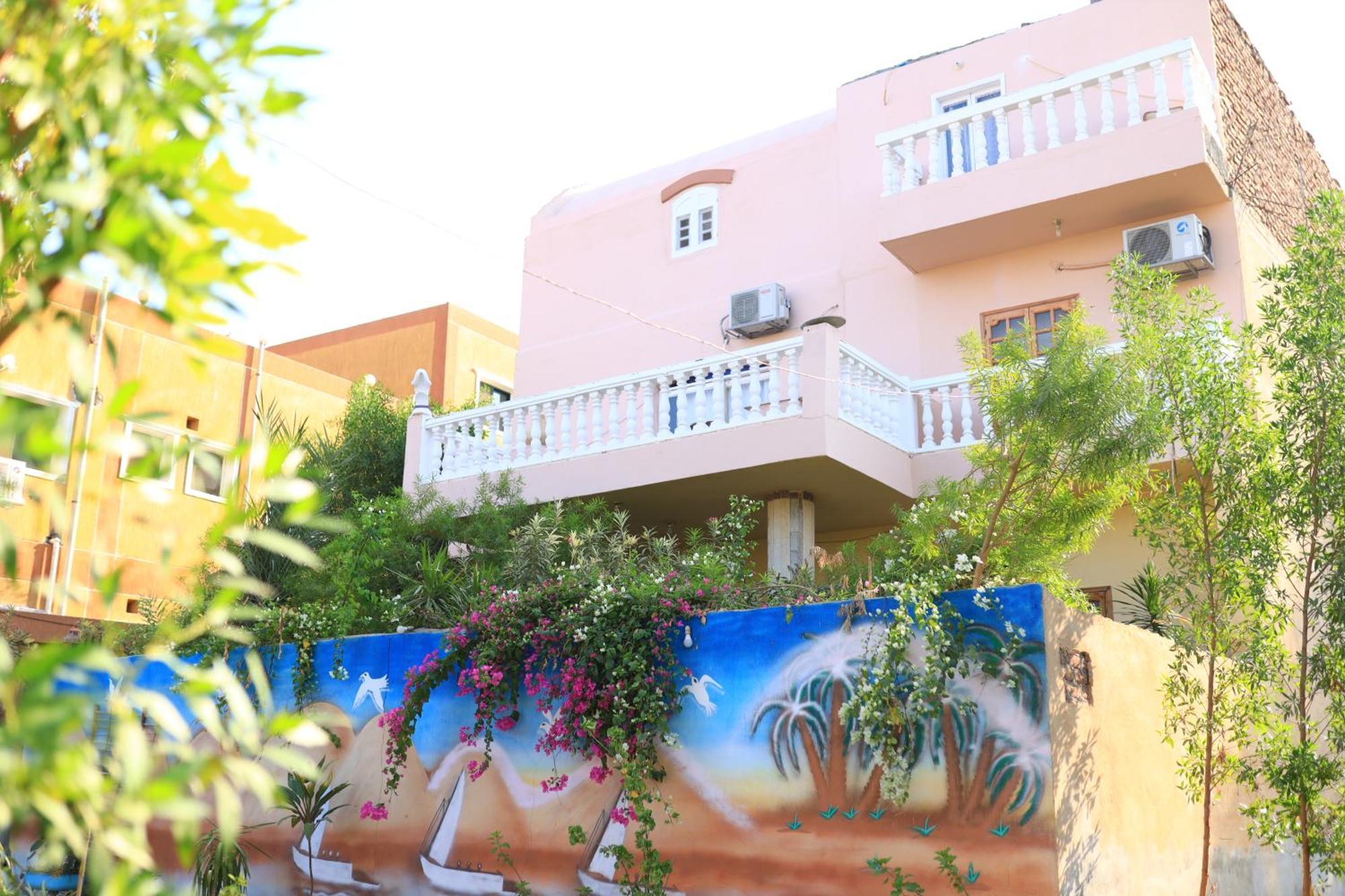 Apartamento Luxor Nile View Flats Exterior foto